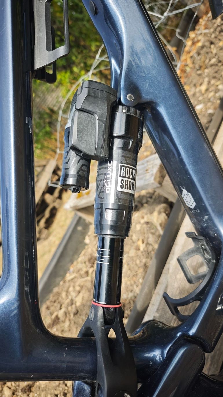 Brugt YT Industries Capra UNCAGED 12 29 2024 2024 Mountainbike — billede 9 af 16