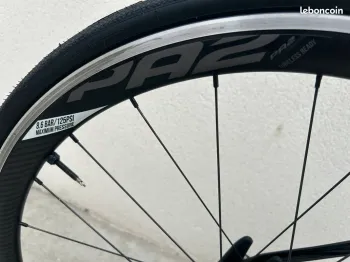 Použité Giant Propel Advanced 1 2017 2017 Road & Gravel — obrázek 4 z 7