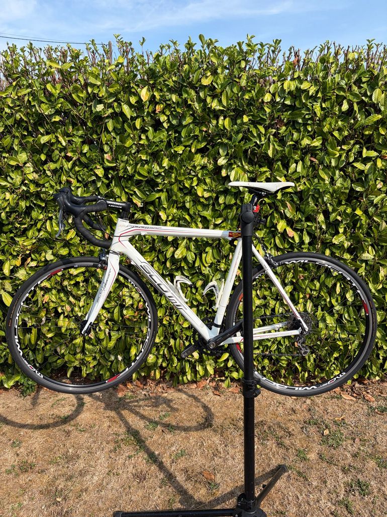 Scott Addict R4 2008 Road & Gravel d'occasion — image 2 sur 11