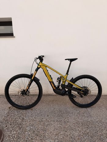 Käytetty Trek Slash+ 9.7 2026 2026 Mountainbike — kuva 1 / 9