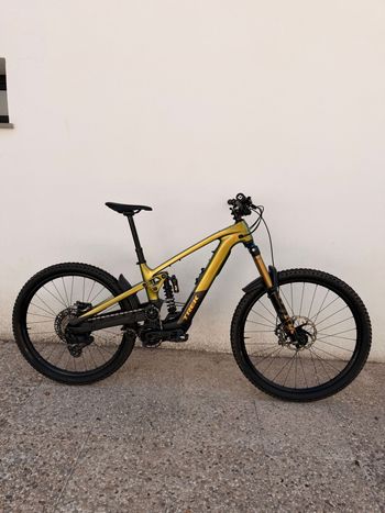 Käytetty Trek Slash+ 9.7 2026 2026 Mountainbike — kuva 2 / 9