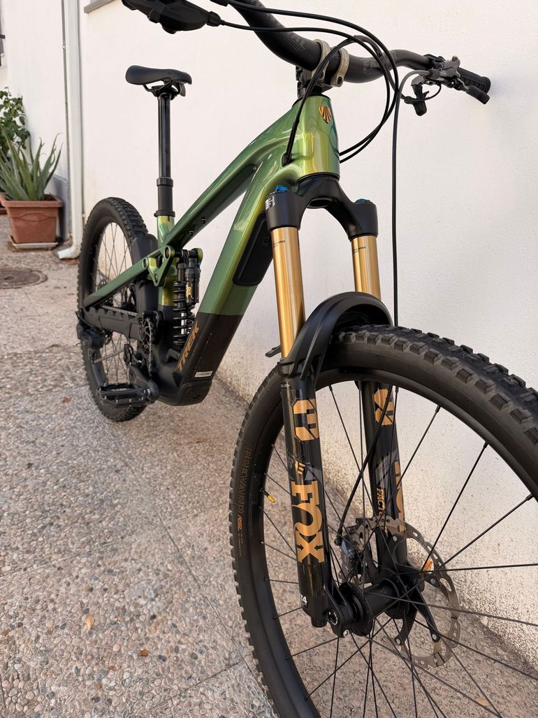 Käytetty Trek Slash+ 9.7 2026 2026 Mountainbike — kuva 7 / 9