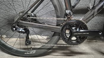 Tweedehands Scott addict rc pro Custom Shimano Dura Ace Di2 2023 Road & Gravel — afbeelding 3 van 4