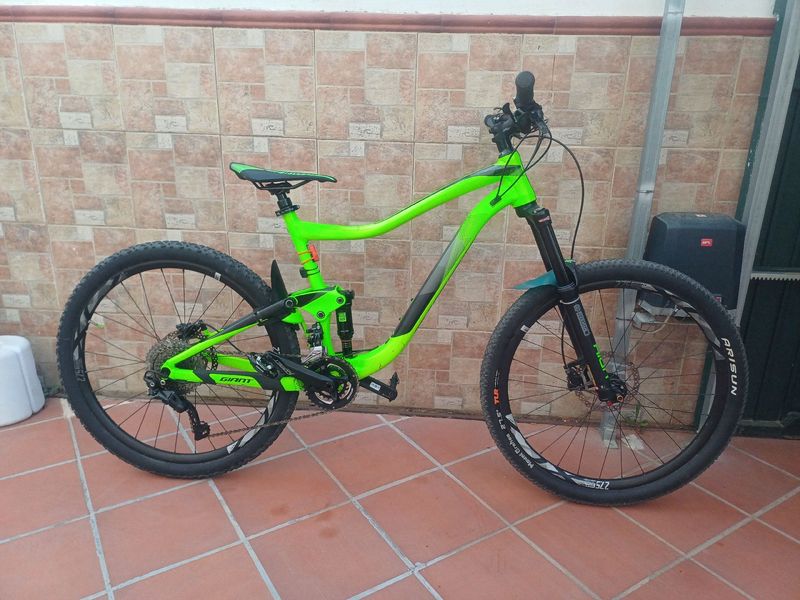 Used Giant Trance 2 2017 2017 MTB