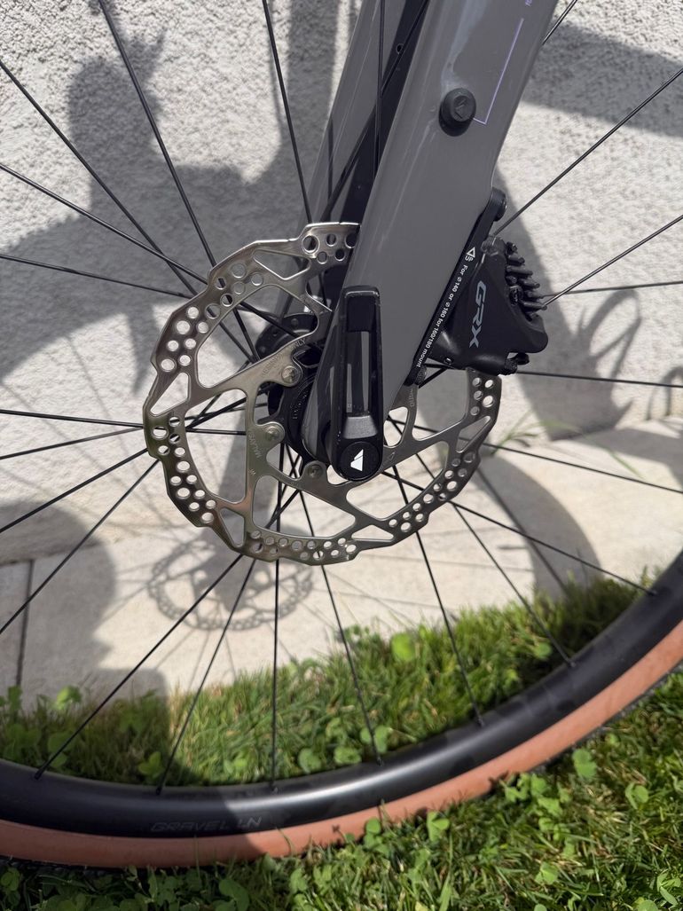 Used Canyon Grizl 6 2024 2024 Road & Gravel, Light Gray — image 2 of 3