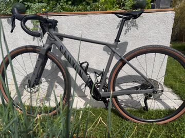 Used Canyon Grizl 6 2024 2024 Road & Gravel
