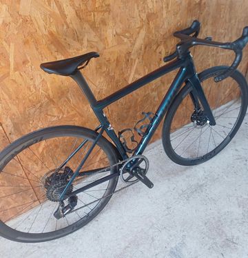Używany sworks Vélo route Spécialized Swork´s Tarmac SL8 groupe SRAM Force AXS 2025 Road & Gravel — zdjęcie 2 z 9