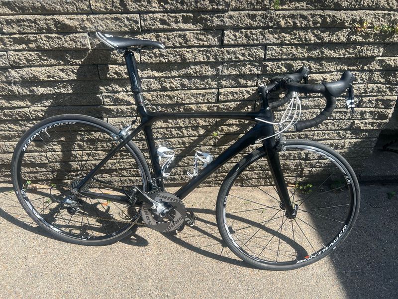 Tweedehands Trek Madone 5 Series 2010 2010 Road & Gravel