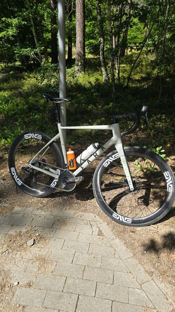 Used Fara F/All-Road Force AXS 2024 2024 Road & Gravel, Light Gray — image 2 of 8
