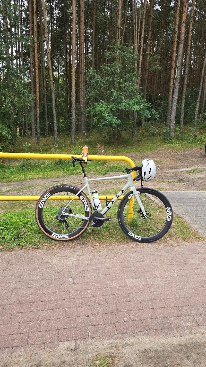 Tweedehands Fara F/All-Road Force AXS 2024 2024 Road & Gravel