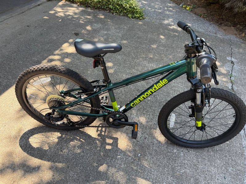 Used Cannondale Kids Trail 20 2023 2023 Kids & Youth