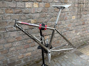 Used Van tuyl Custom Frameset 2004 Mountainbike, Light Gray — image 2 of 4