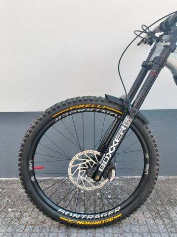 Used Trek Session 9 X01 2025 2025 Mountainbike, Light Gray, 29 — image 5 of 10