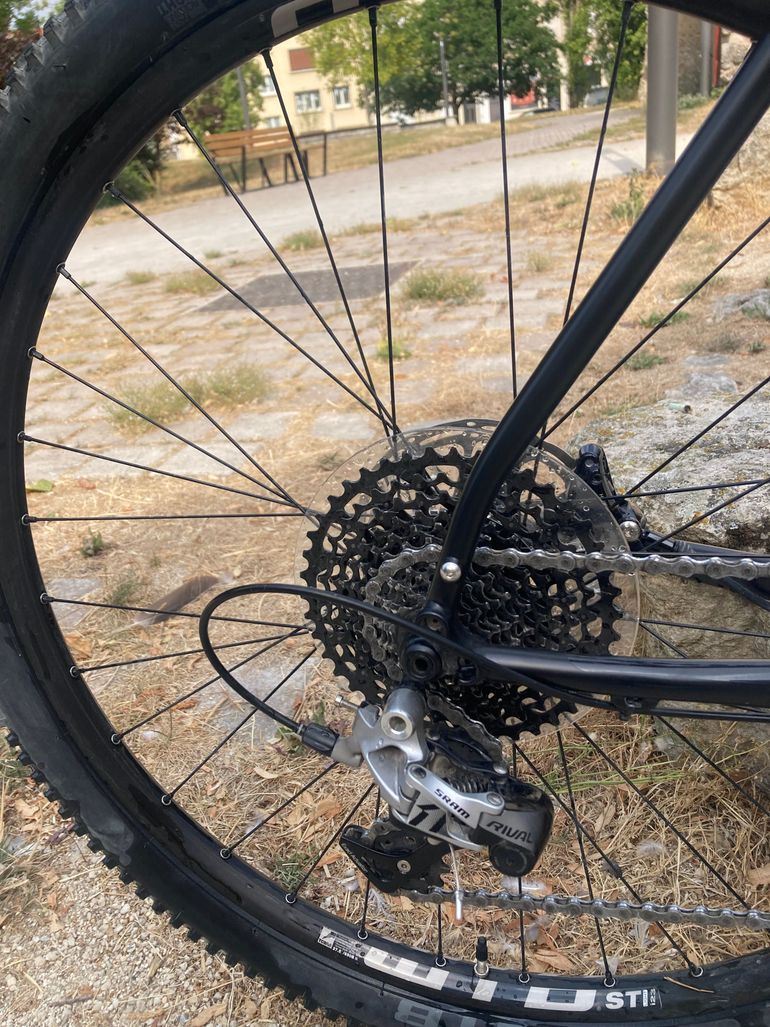 Używany Bombtrack HOOK EXT 2024 2024 Road & Gravel — zdjęcie 6 z 9