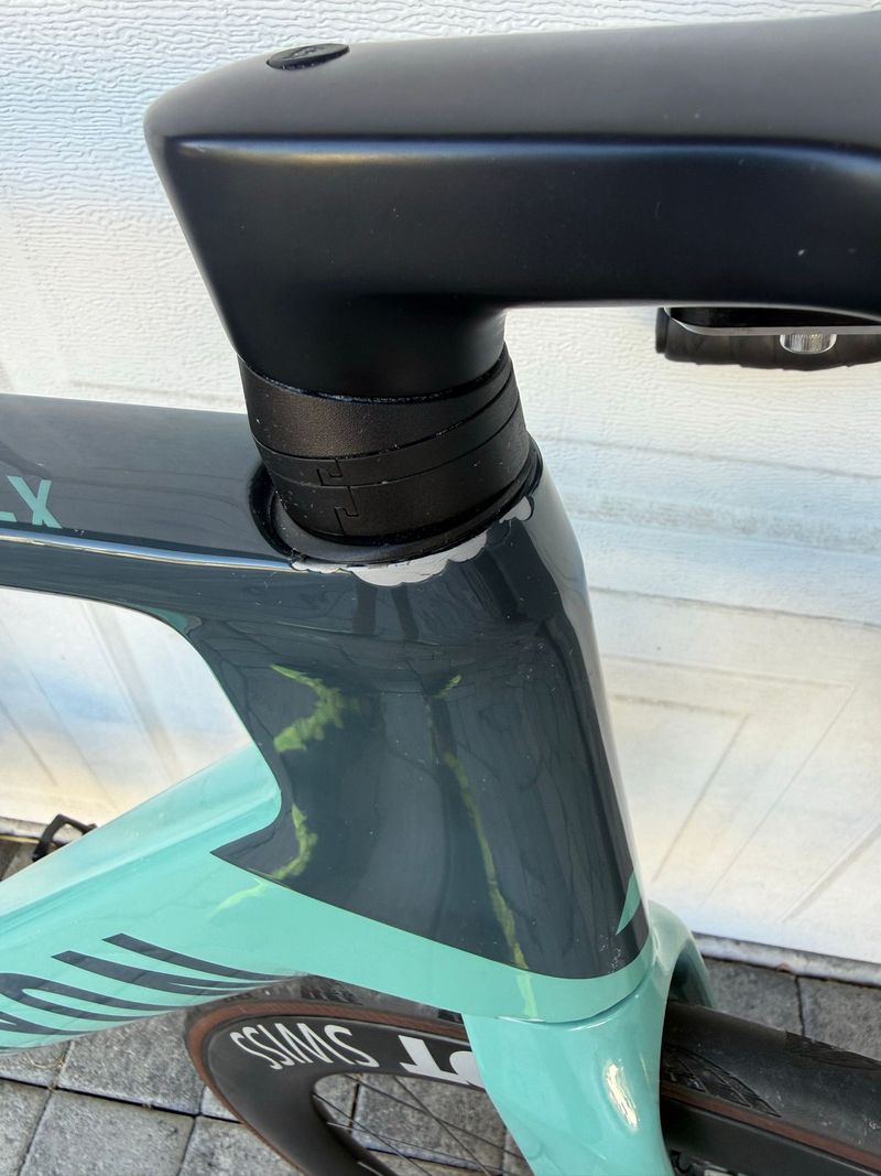 Used Canyon Aeroad CF SLX 7 eTap 2023 2023 Road & Gravel