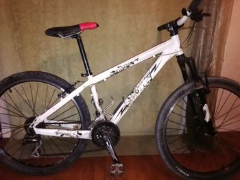 Gebrauchtes scoot Yz1 2022 Mountainbike, Weiß — Bild 1 von 3