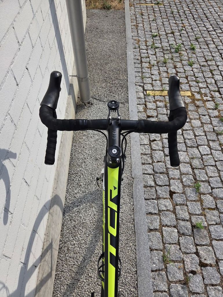 Giant TCR Advanced 1 2016 2016 Road & Gravel usato, Nero — immagine 9 di 15