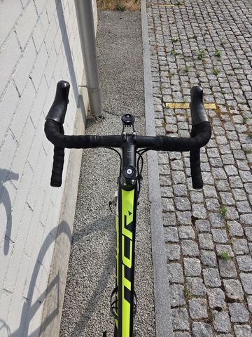 Used Giant TCR Advanced 1 2016 2016 Road & Gravel, Black — image 5 of 15