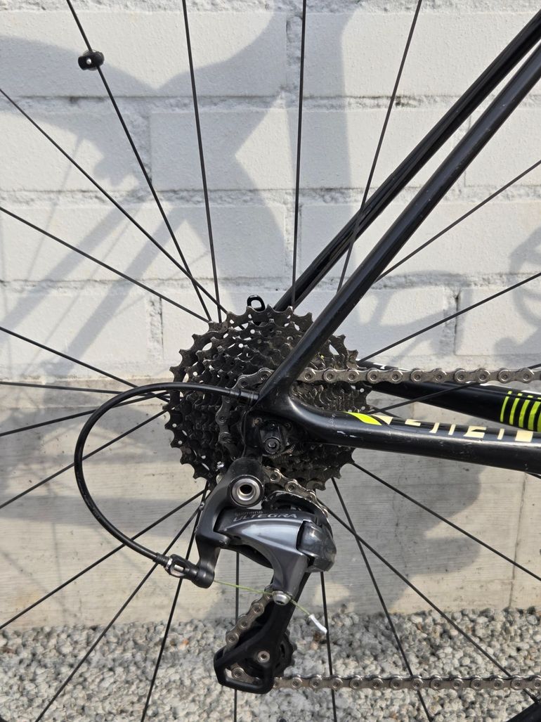 Giant TCR Advanced 1 2016 2016 Road & Gravel usato, Nero — immagine 12 di 15