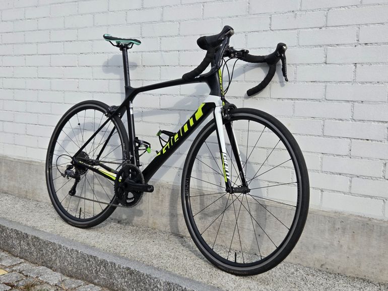 Giant TCR Advanced 1 2016 2016 Road & Gravel usato, Nero — immagine 4 di 15