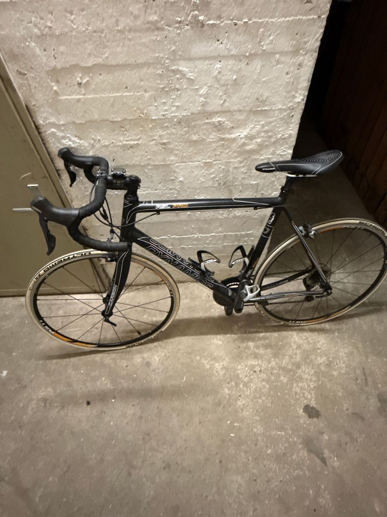 Used Dynamics RSL Pro 2012 2012 Road & Gravel, Black — image 1 of 6
