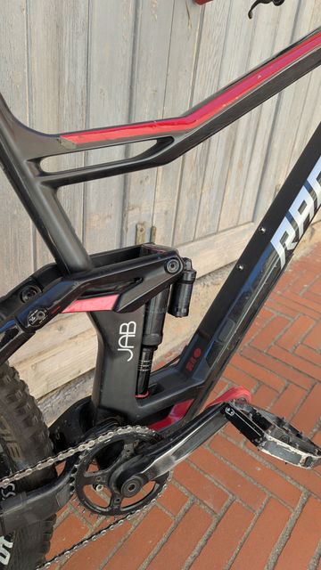 Used Radon Jab Shimano Deore XT 2022 Mountainbike, Red — image 2 of 11