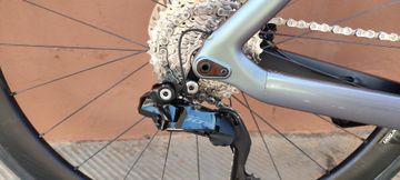 Brugt Bianchi Oltre Shimano 105 Di2 2025 Road & Gravel — billede 3 af 6