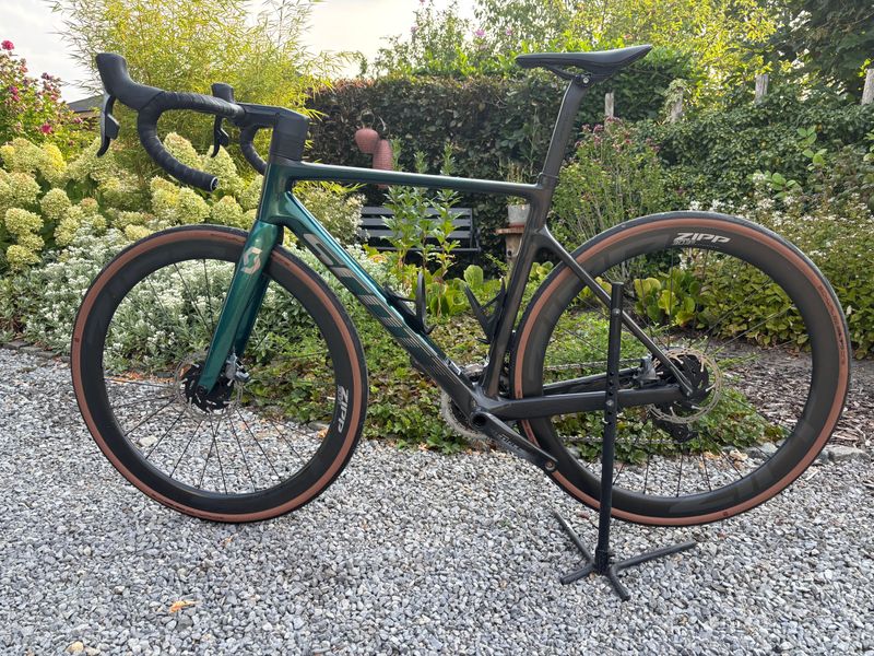 Brugt Scott Addict RC 20 2022 2022 Road & Gravel