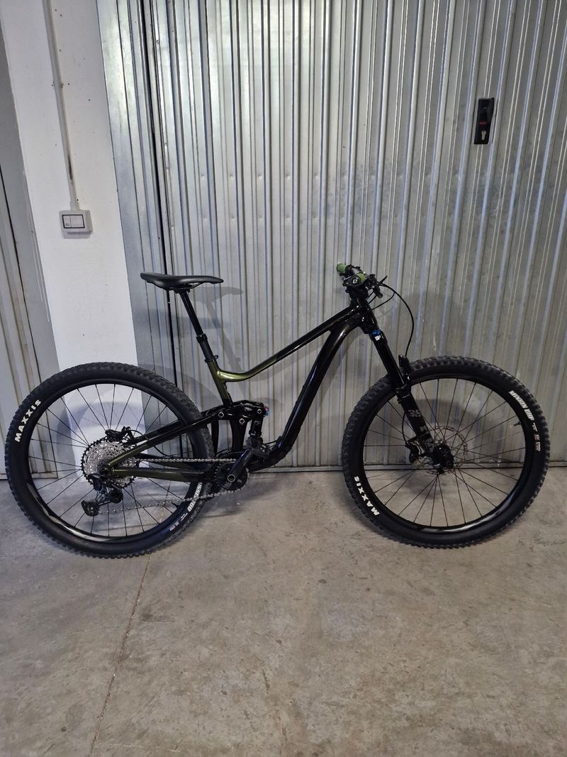 Brugt Giant Trance 29 1 2024 2024 Mountainbike — billede 1 af 4