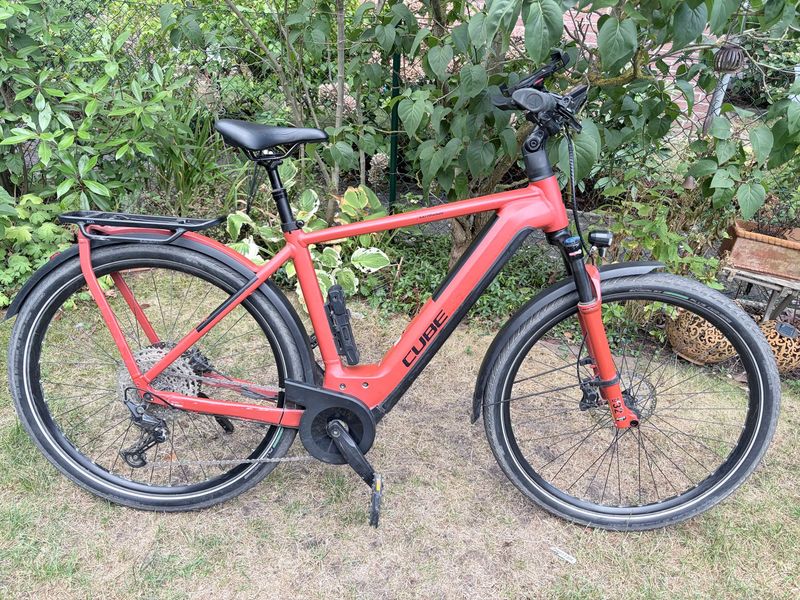 Gebrauchtes CUBE Kathmandu Hybrid EXC 750 | 750 Wh | 3.000 km | Gr. M Urban & Touring