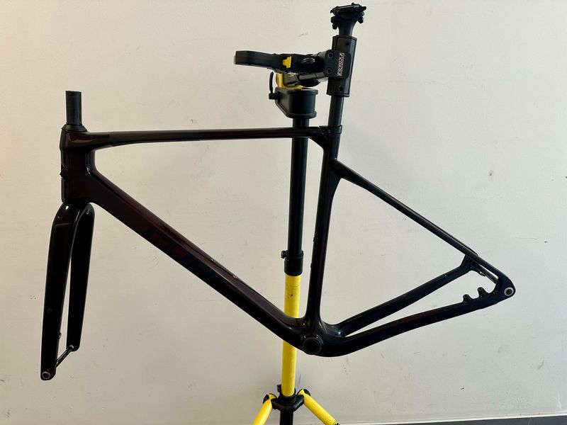 Used CUBE NUROAD C:62 SLT 2023 Frameset 2023 Road & Gravel