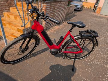 Used Gazelle Ultimate C8+ HMB Low-Step 2023 2023 Urban & Touring