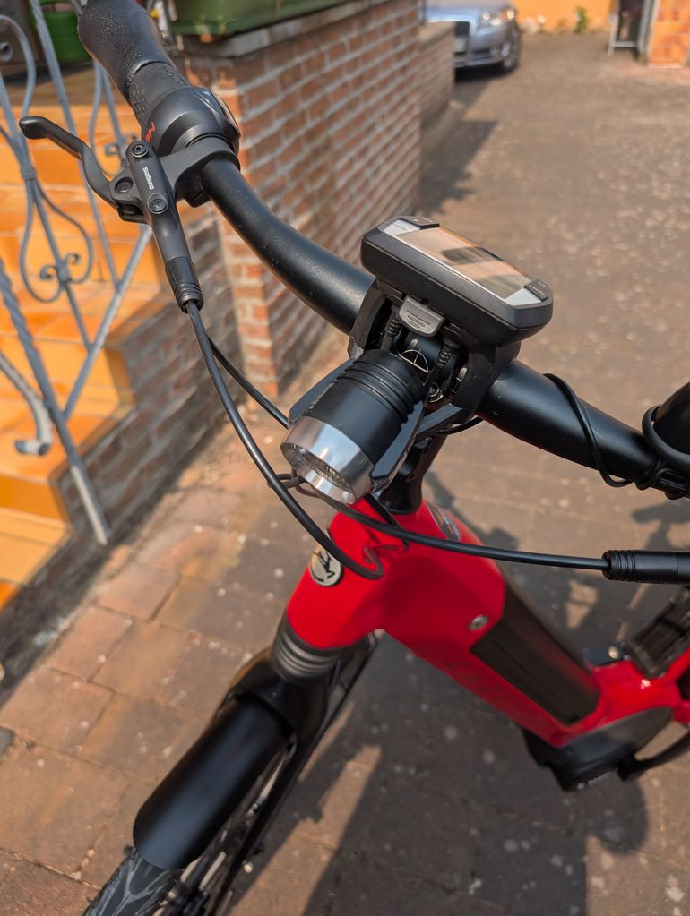 Used Gazelle Ultimate C8+ HMB Low-Step 2023 2023 Urban, Red — image 2 of 15