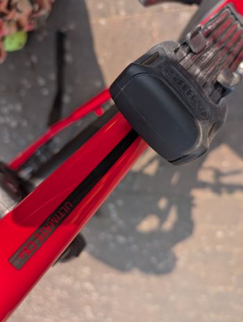 Used Gazelle Ultimate C8+ HMB Low-Step 2023 2023 Urban, Red — image 3 of 15