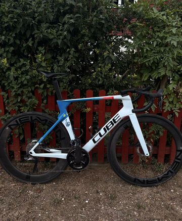 Käytetty CUBE Litening Shimano Ultegra Di2 2024 2024 Road & Gravel