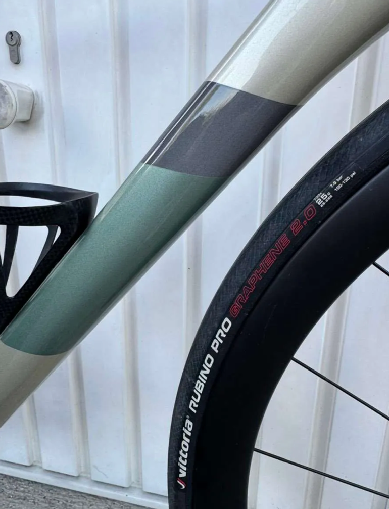 Cannondale Evo 2020 2020 Road & Gravel usato, Grigio chiaro — immagine 7 di 11
