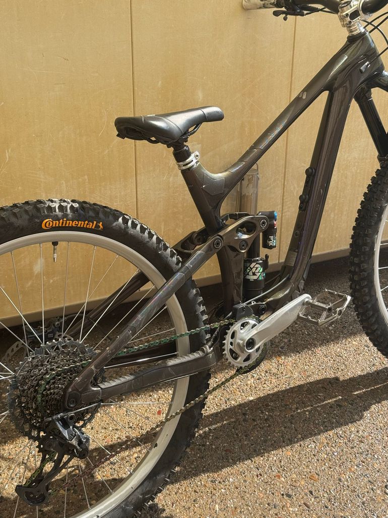 Brugt Giant Reign Advanced Pro 1 2023 2023 Mountainbike — billede 3 af 10