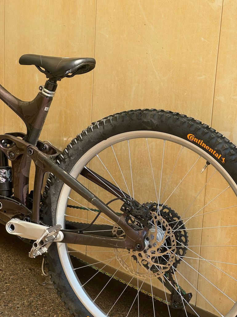 Brugt Giant Reign Advanced Pro 1 2023 2023 Mountainbike — billede 8 af 10