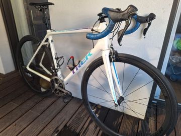 Used Trek Émonda SL 8 2016 2016 Road & Gravel