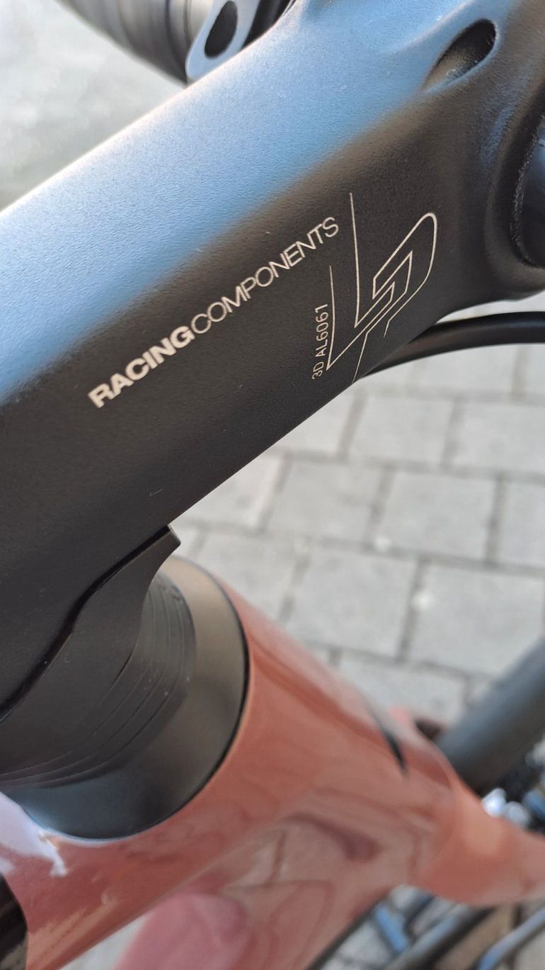 Używany Lapierre Pulsium 8.0 2025 2025 Road & Gravel — zdjęcie 6 z 24