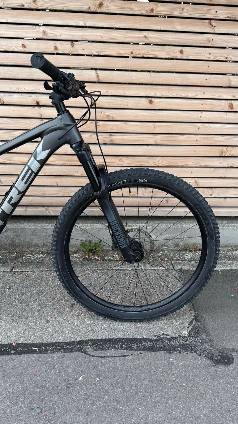 Brugt Trek Top Fuel 7 2023 2023 Mountainbike — billede 19 af 19