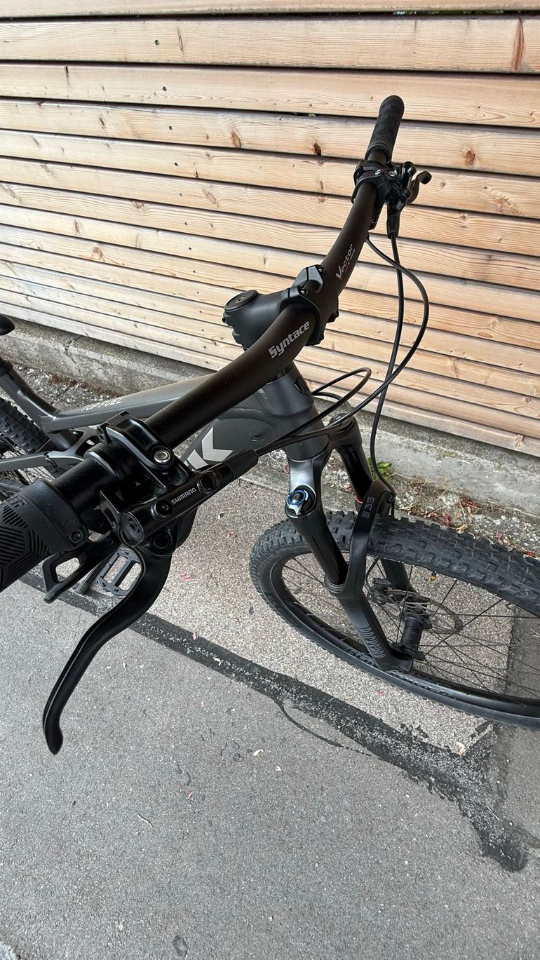 Brugt Trek Top Fuel 7 2023 2023 Mountainbike — billede 14 af 19
