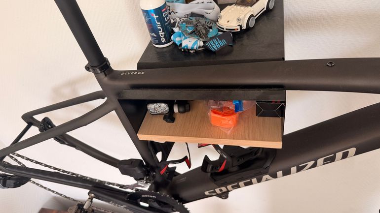 Gebrauchtes Specialized Diverge Comp Carbon 2022 Frameset 2022 Road & Gravel, Schwarz — Bild 3 von 7