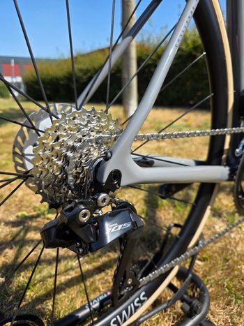 Isaac Element 2026 Shimano 105 Di2 2026 Road & Gravel de segunda mano, Gris claro — imagen 4 de 8