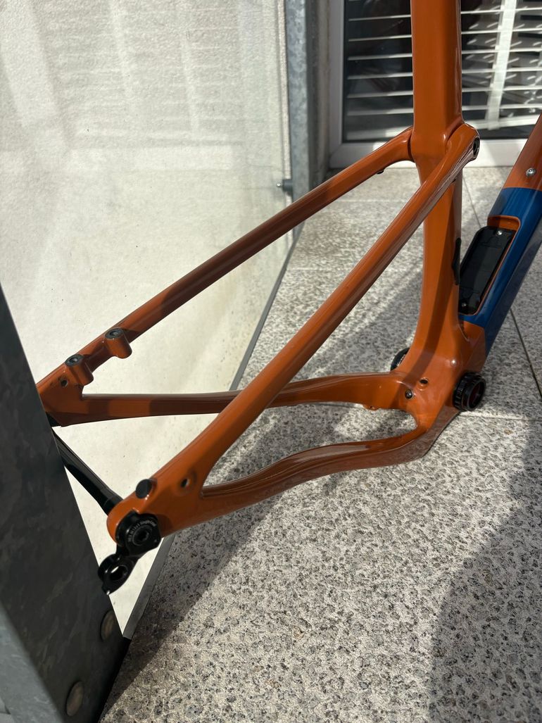 Brugt Cannondale Topstone Carbon Apex 2024 Frameset 2024 Road & Gravel — billede 4 af 9