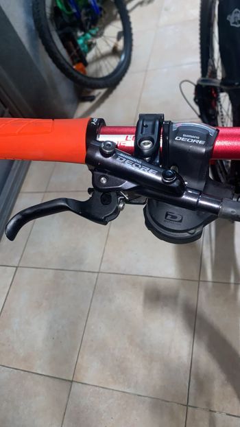 Used Ghost Kato Shimano Deore 2016 Mountainbike, Red — image 4 of 4