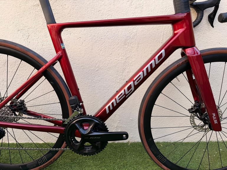 Used Megamo PULSE 15 2026 2026 Road & Gravel, Red — image 4 of 6
