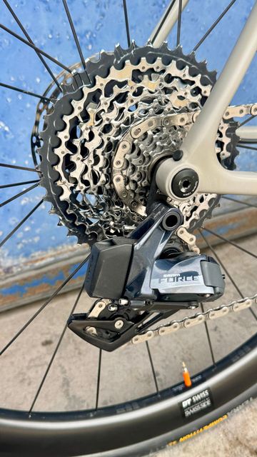 Used Open U.P SRAM Force eTap AXS 2022 Road & Gravel, Light Gray — image 6 of 10