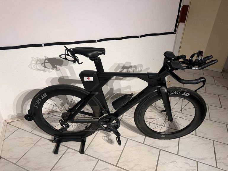 BMC Timemachine TM01 2019 Road & Gravel usato, Nero — immagine 1 di 12