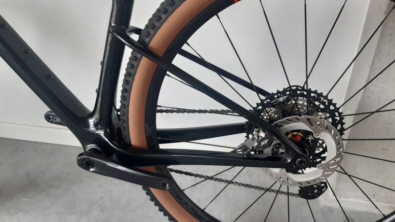 Müsing Spectre 2020 Mountainbike de segunda mano, Negro — imagen 3 de 10